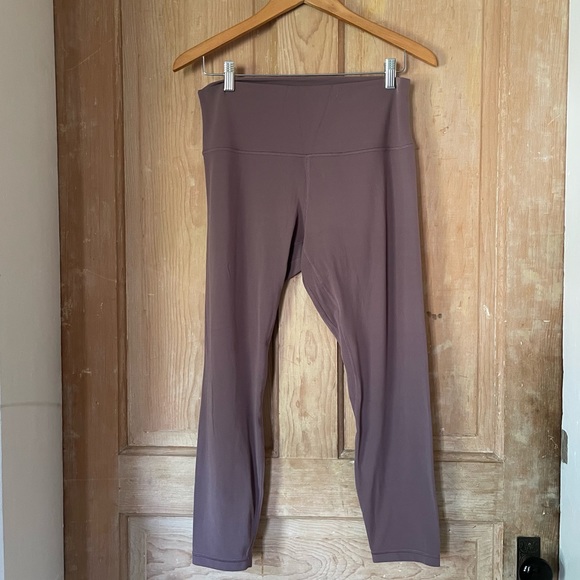 Lululemon Align High rise 25” Graphite Purple Size 12 - Picture 2 of 5